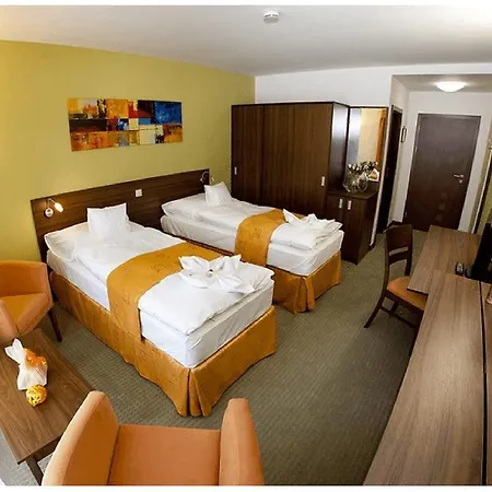 Active Hotel